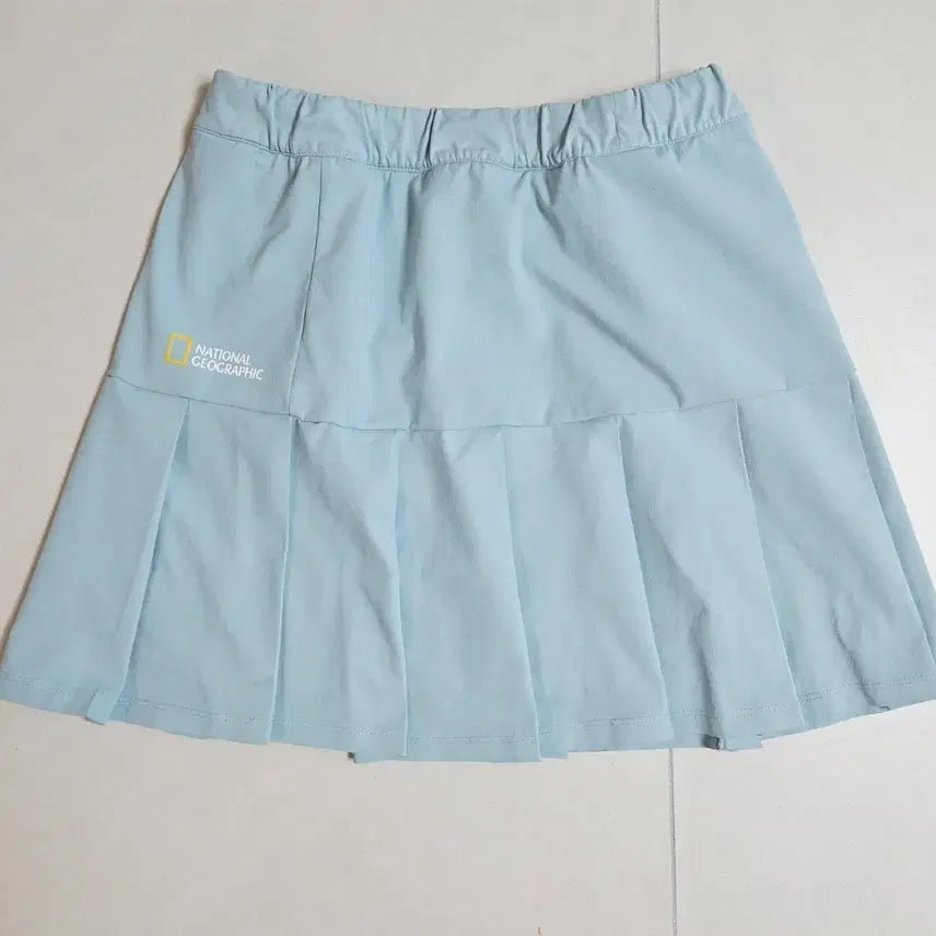[BUNJANG] National Geographic Pleated Skirt Sky Blue Size 160 / 내셔널지오그래픽 플리츠 스커트 하늘색 160