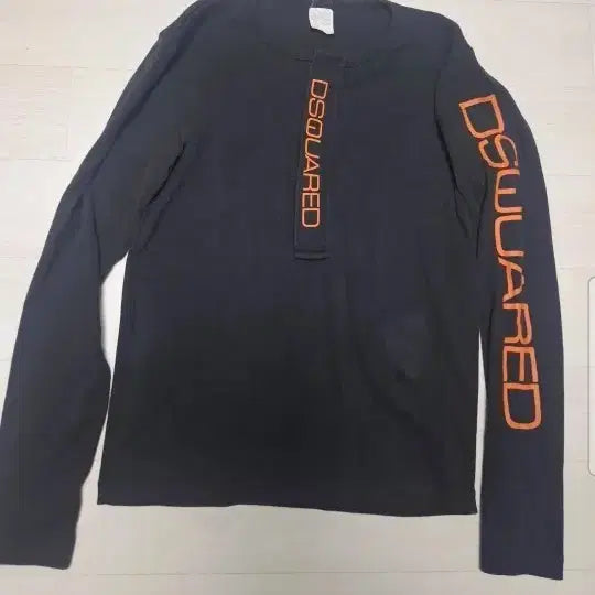 [BUNJANG] DSQUARED2 Sweatshirt Black Logo Print Size S / 디스퀘어드2 맨투맨. S