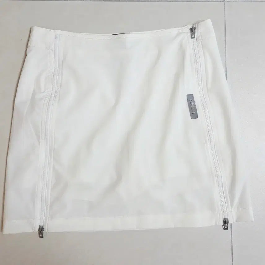 [BUNJANG] Adidas Golf Women's Skirt (Size S) / 아디다스 골프 여성 치마 S