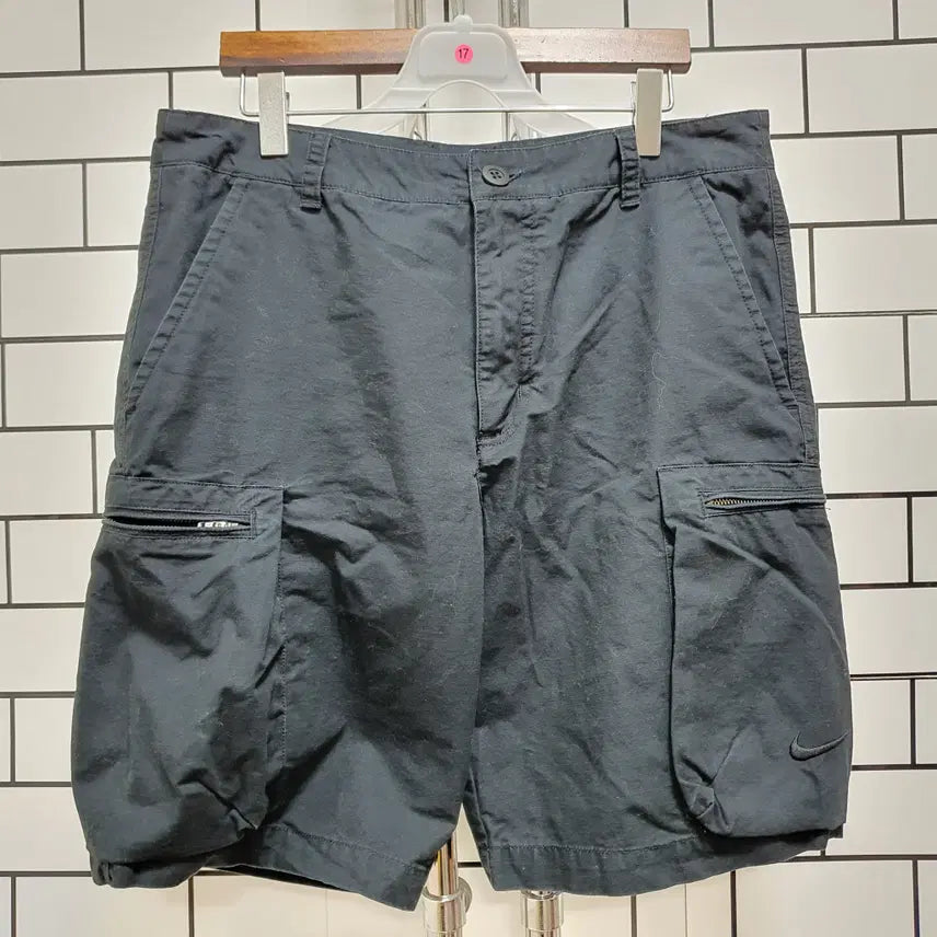 [BUNJANG] Nike Lipstick Cargo Shorts / 분-17 나이키 립스탁 카고 반바지