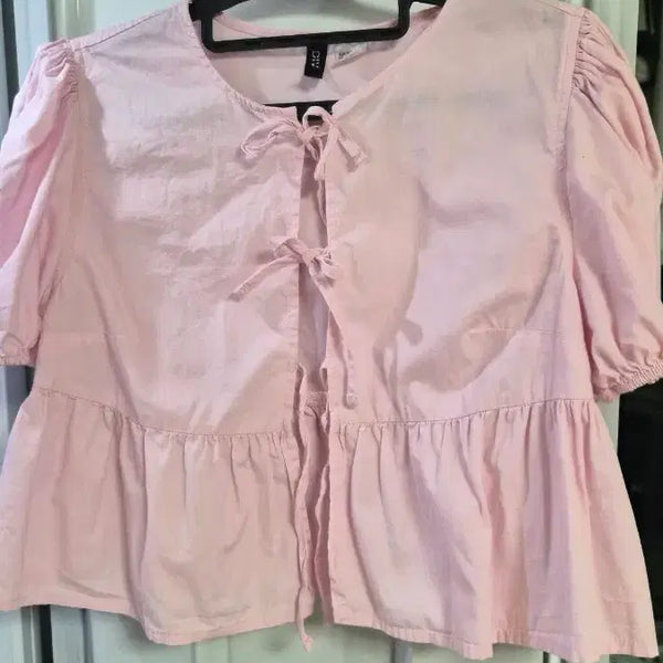[BUNJANG] H&M Pink Frill Puff Sleeve Crop Blouse / H&M 핑크 프릴 퍼프 소매 크롭 블라우스