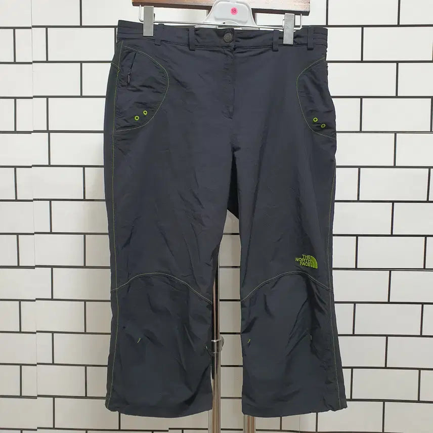 [BUNJANG] The North Face 7-Sleeve Hiking Pants / 분-18 노스페이스 칠부 등산 바지