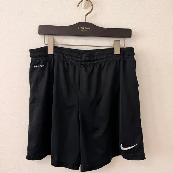 [BUNJANG] Nike Dri-FIT Shorts with Inner Briefs / 나이키 드라이핏 반바지 둘레 80 / 속팬티내장
