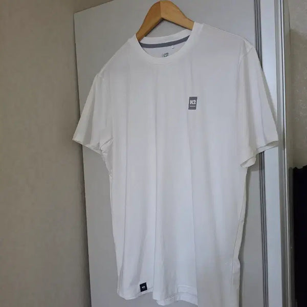 [BUNJANG] K2 Men's Functional T-Shirt White Size 105 / K2 남성 기능성 티셔츠 화이트 105