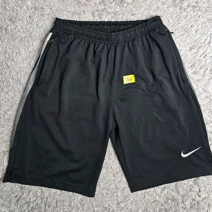 [BUNJANG] Nike Dri-FIT Training Shorts Black L / 나이키 드라이핏 트레이닝 반바지 블랙 L