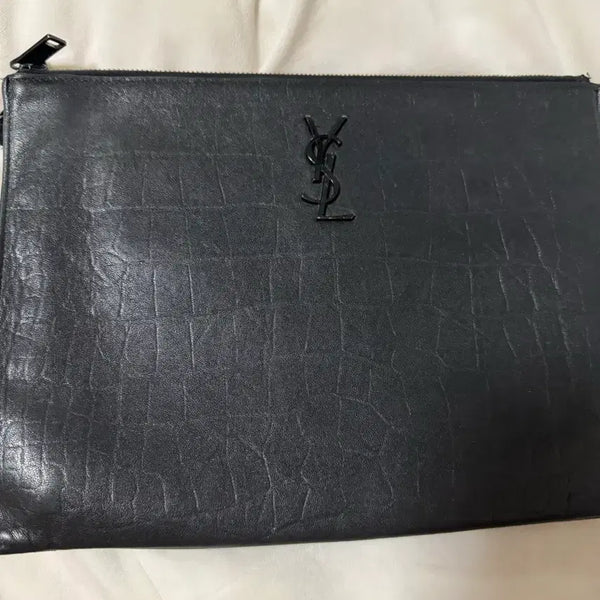 [BUNJANG] Saint Laurent Black Clutch Bag / 생로랑 클러치 블랙