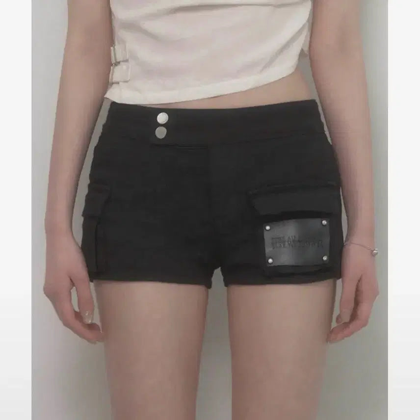 [BUNJANG] Atozome Leather Patch Cargo Shorts Black / 에트오소메 레더 패치 카고 숏팬츠 블랙