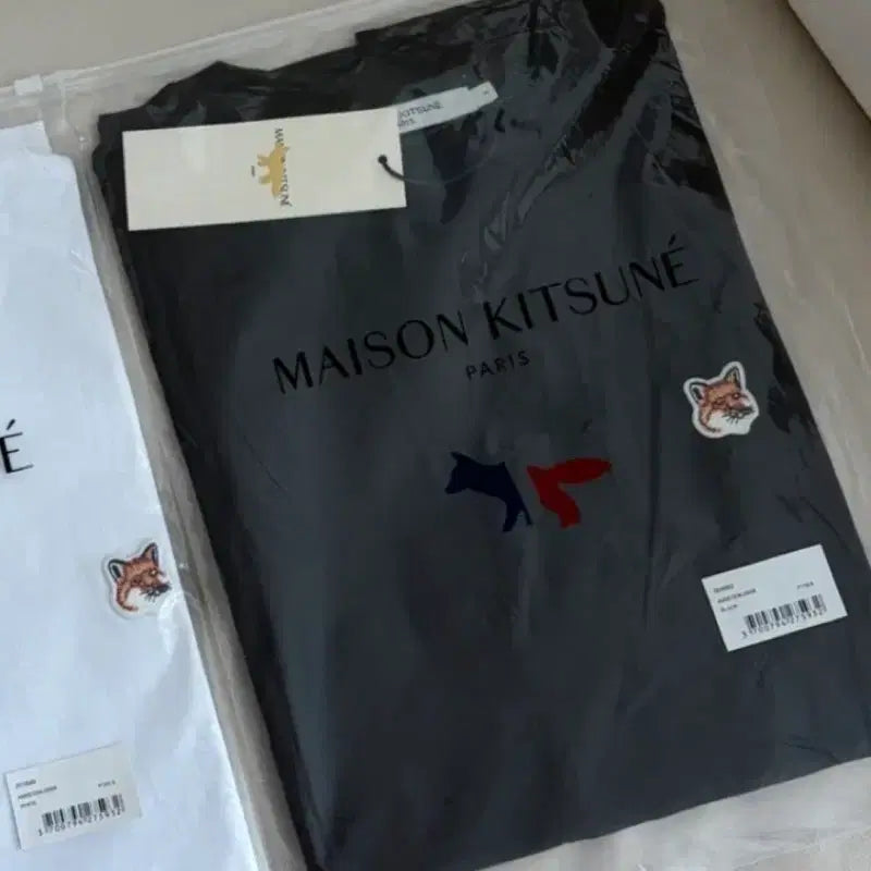 [BUNJANG] Maison Kitsuné Short Sleeve T-shirt Black / 메종키츠네 반팔티셔츠 블랙