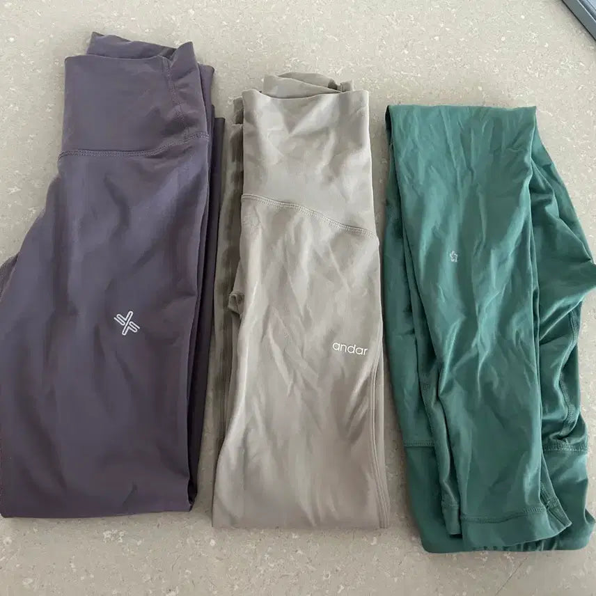 [BUNJANG] Andar Leggings (S/2 Sizes) / 레깅스 s사이즈