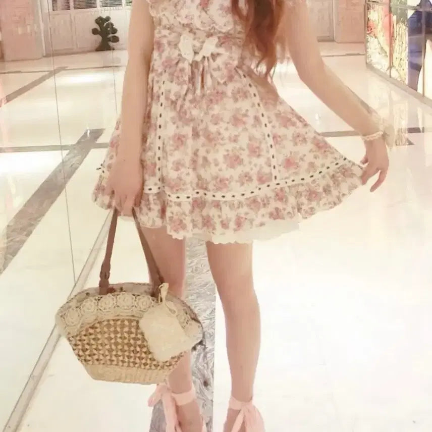 [BUNJANG] Liz Lisa Pink Floral Ribbon Dress / 리즈리사 빈티지 원피스 고전 히메갸루 라떼 stc 엑시즈팜 핑크 플로럴