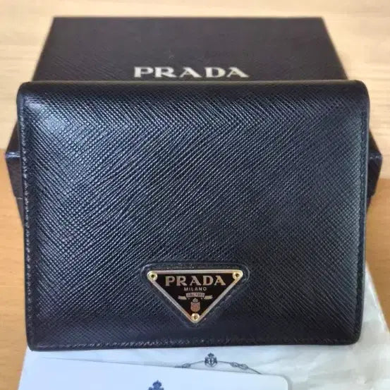 [BUNJANG] Prada Saffiano Leather Tricolor Logo Bifold Wallet / 프라다 삼각로고 반지갑/지갑 정품S급(보증서O)
