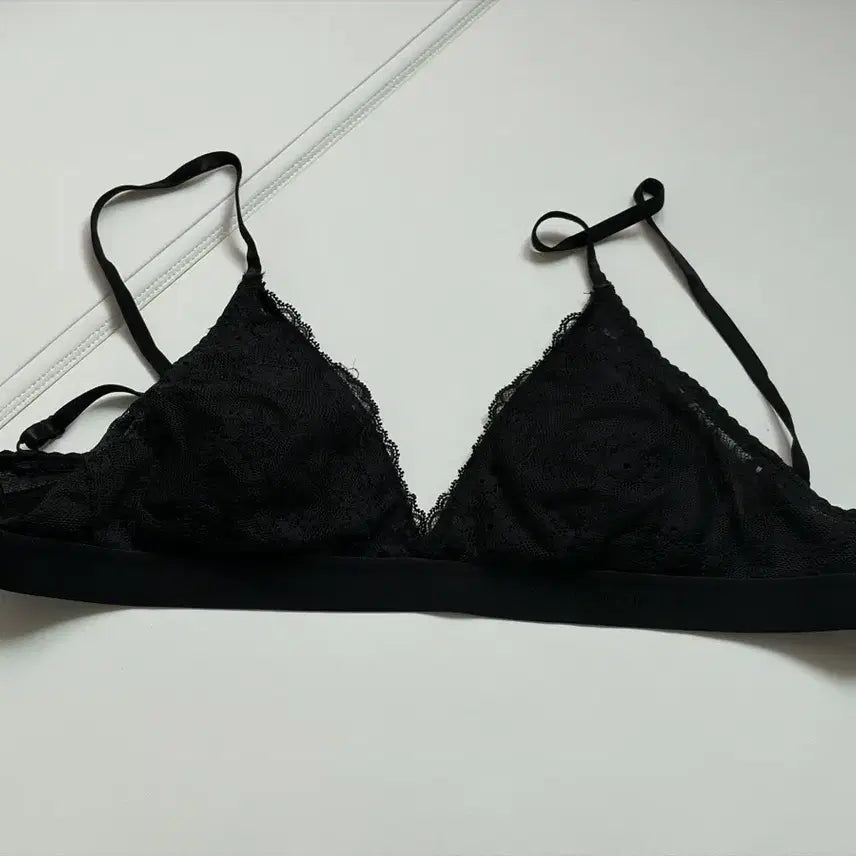[BUNJANG] Code:Kodez COMBINE Bra Set (2 pcs) / 코데즈컴바인 브라 S 2개 일괄