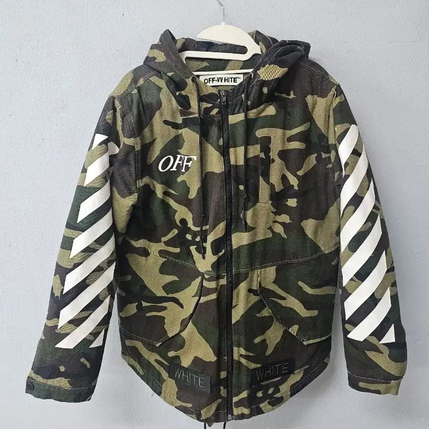 [BUNJANG] Off-White Camouflage Field Jacket / 오프화이트 카모플라쥬 필드 자켓