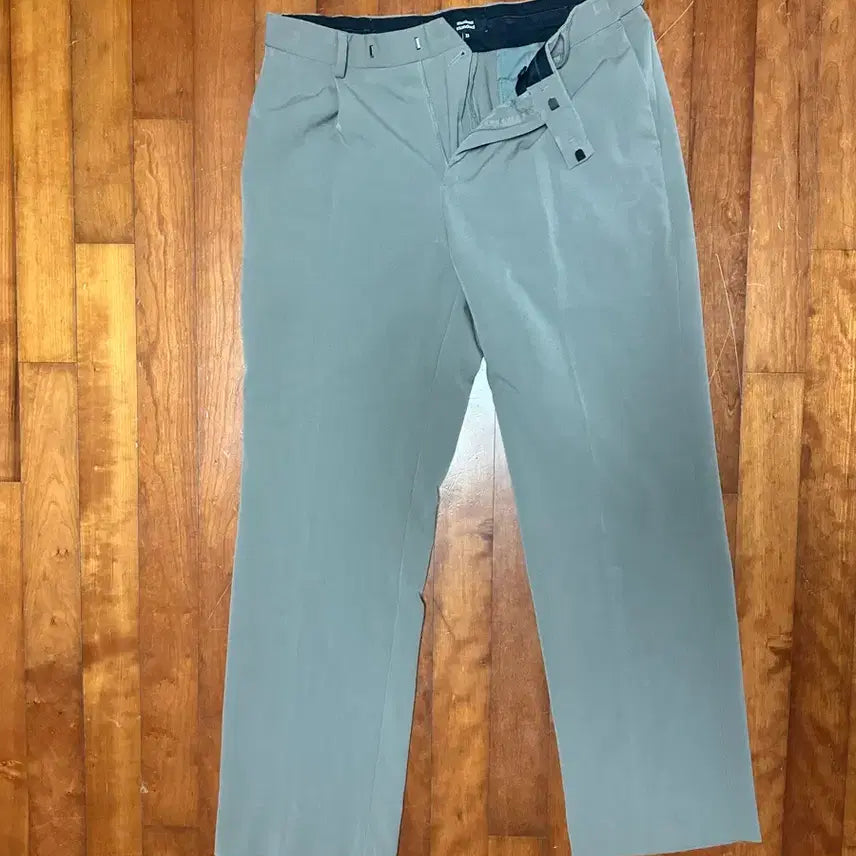 [BUNJANG] Musinsa Standard Wide Slacks Beige / 무신사 스탠다드 와이드 슬랙스 베이지