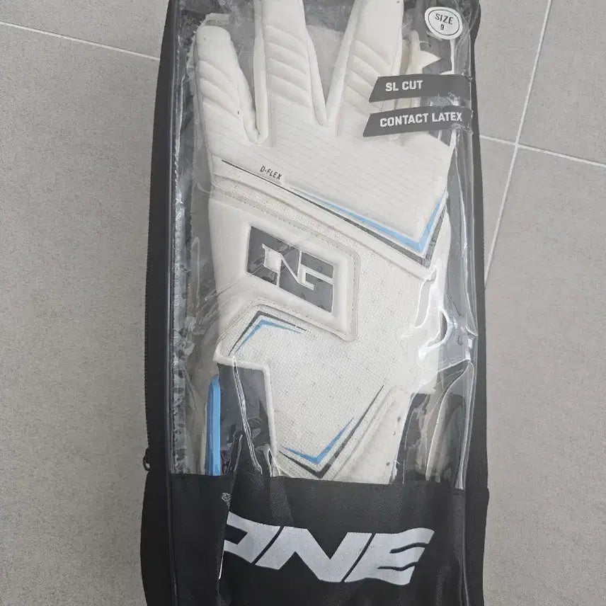 [BUNJANG] The One NXT Pro SL Goalkeeper Gloves Size 9 New / 더원 nxt 프로 SL 골키퍼장갑 9호 새상품
