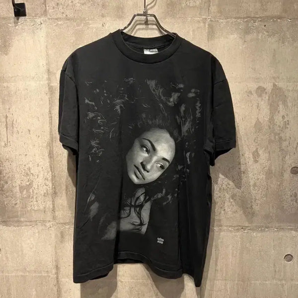 [BUNJANG] Sade Band T-Shirt / Sade 샤데이 티셔츠 L사이즈 usa