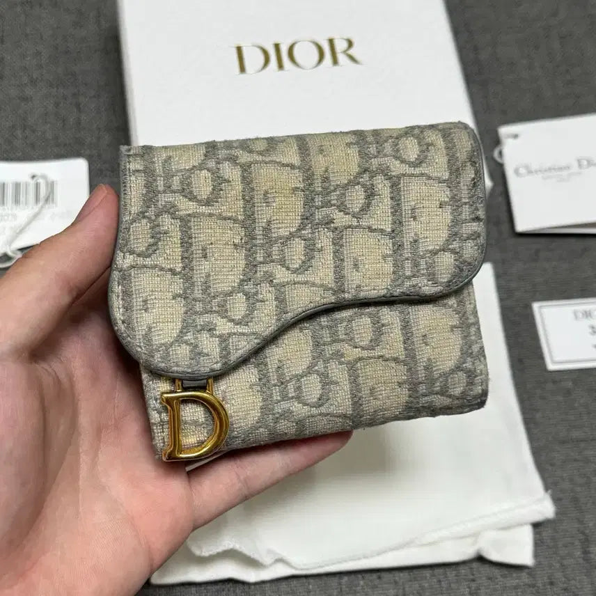 [BUNJANG] Dior Saddle Lotus Wallet Grey Dior Oblique Jacquard / 디올 새들 로터스 지갑 그레이 디올 오블리크 자카드