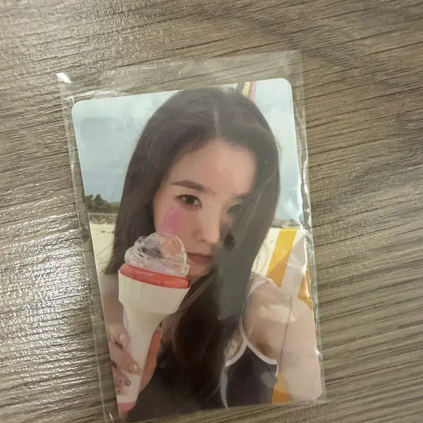 [BUNJANG] Red Velvet Irene Support Rod Photocard / 레드벨벳 응원봉 포카 아이린