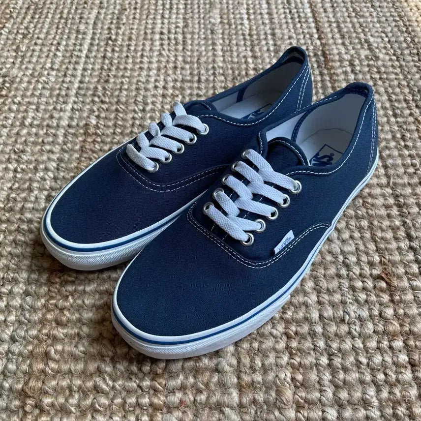 [BUNJANG] Vans Authentic Navy Sneakers Size 270 / [270]반스 어센틱 네이비