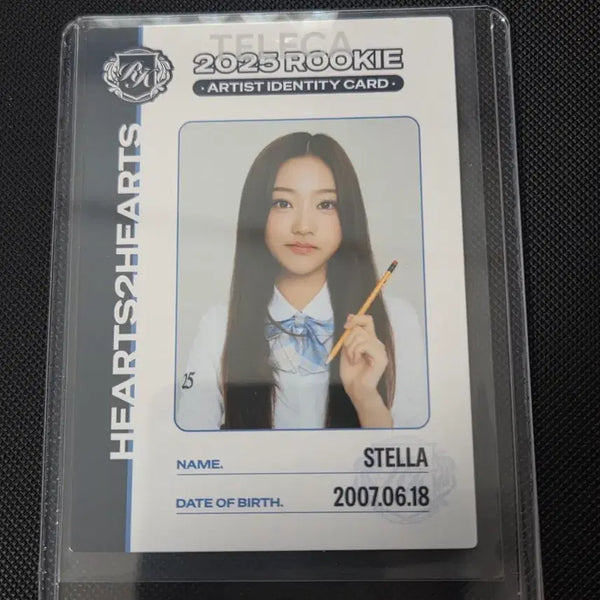 [BUNJANG] Hats to Hearts Stella 2025 Rookie Artist ID Card / 하츠투하츠 스텔라 2025 루키 아티스트 아이디 카드