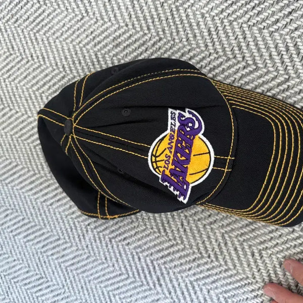 [BUNJANG] LA Lakers Logo Embroidered Black Ball Cap / LA레이커스 로고 자수 볼캡 블랙