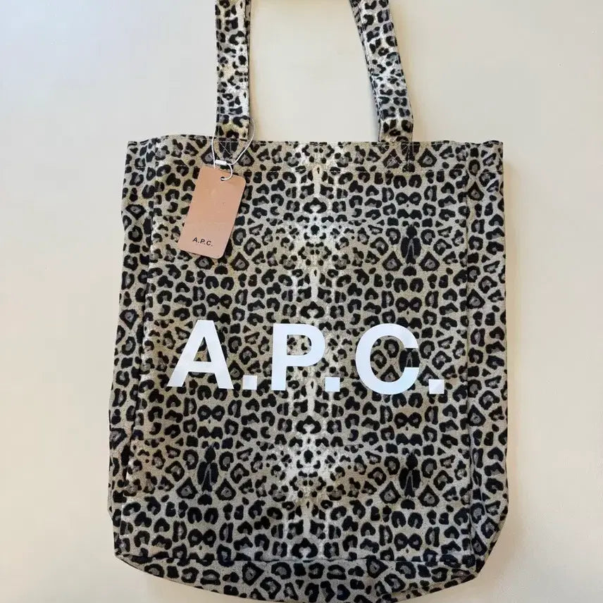 [BUNJANG] A.P.C. Leopard Tote Bag / 새상품 A.P.C. 레오파드 토트백