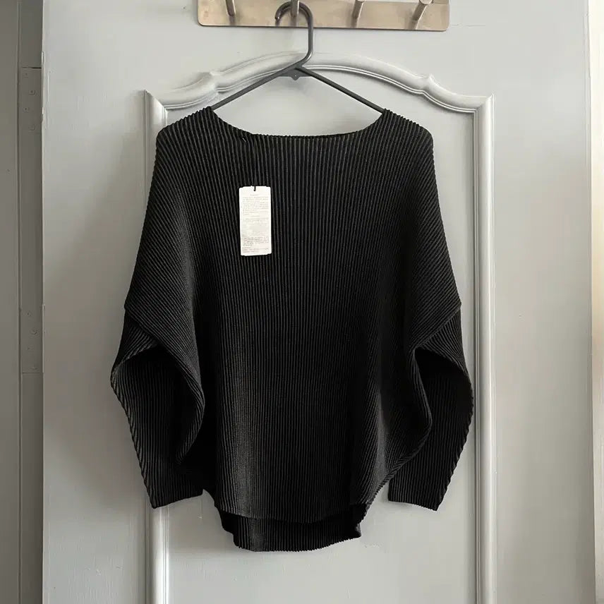 [BUNJANG] SPECCHIO Pleated Long Sleeve Shirt Size 40 / SPECCHIO 플리츠 매장택 긴팔 택그대로 새상품 택가격 528000원 40사이즈
