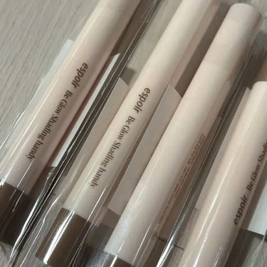 [BUNJANG] Espoir Be Glow Stick Shading Handy (Travel Size) / 에스쁘아 비글로우 스틱 쉐딩 핸디