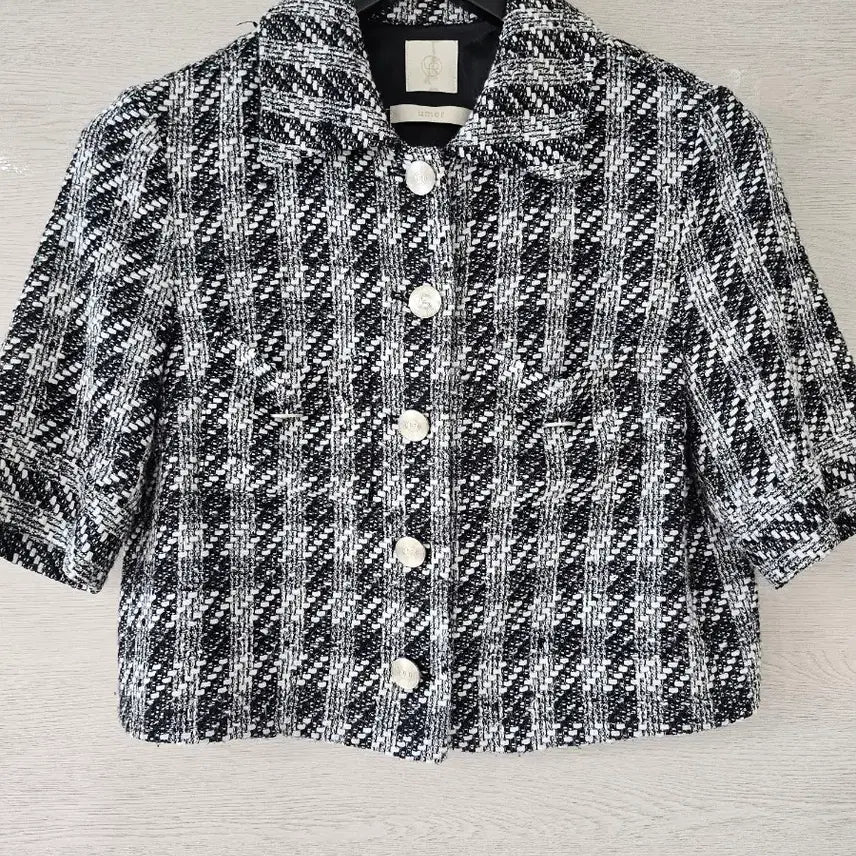 [BUNJANG] YUMER Half Sleeve Crop Tweed Jacket / 유메르 반팔 크롭 트위드자켓