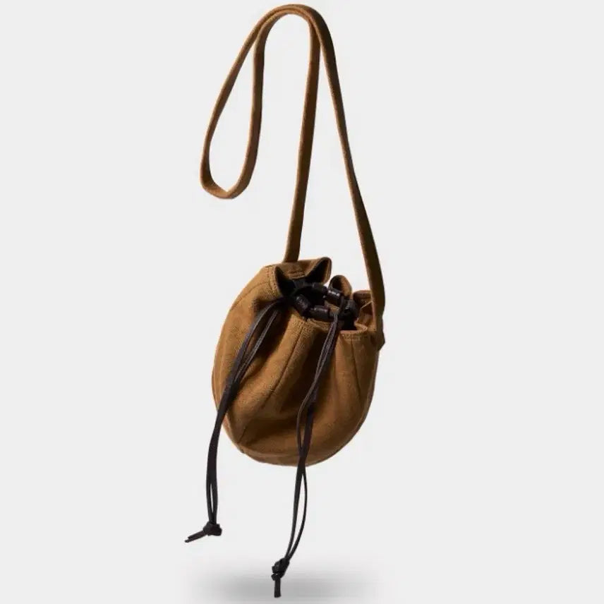 [BUNJANG] Phigvel Drawstring Bag Khaki Brown / 피그벨(phigvel) 드로우스트링백 카키브라운