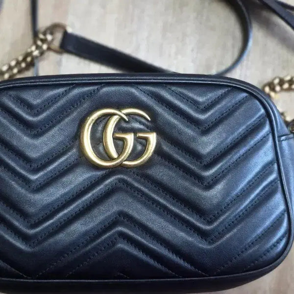 [BUNJANG] Gucci Marmont Matelassé GG Small Black Crossbody Bag / 구찌 마몬트 마틀라세  GG 스몰 블랙 크로스백