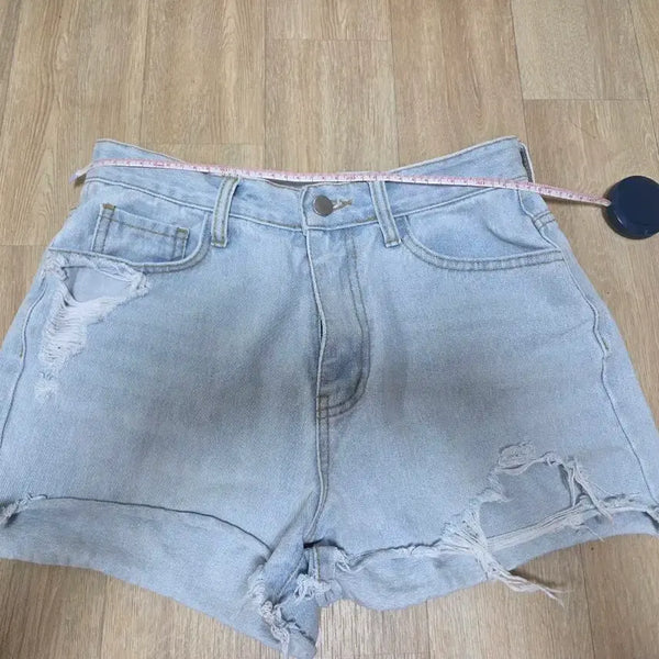 [BUNJANG] Light Blue Denim Distressed Shorts / 연청 데미지 숏팬츠