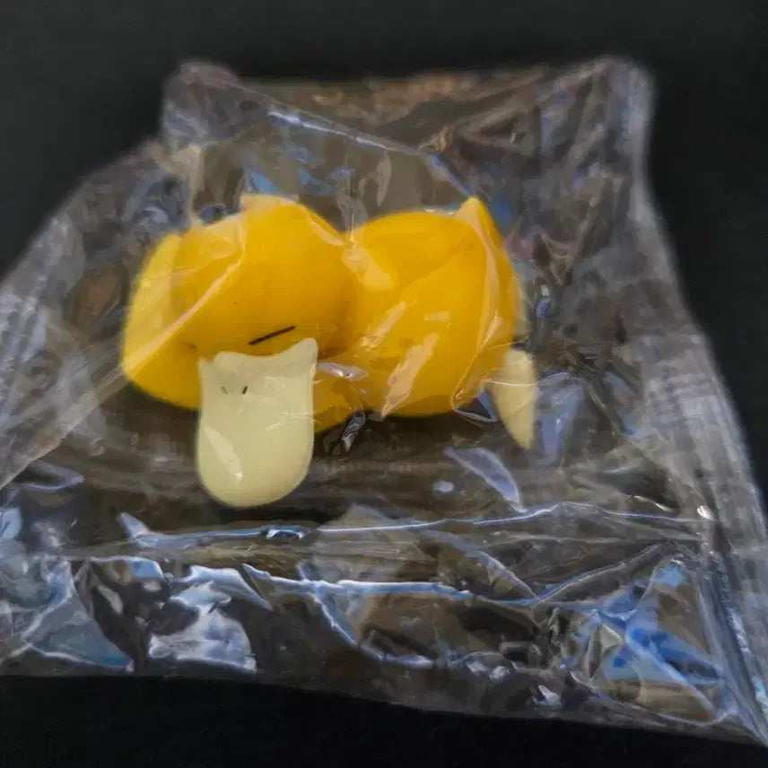 [BUNJANG] Pokemon Monster Ball Psyduck Figure (Sealed) / 포켓몬 몬스터볼 고라파덕 (미개봉)