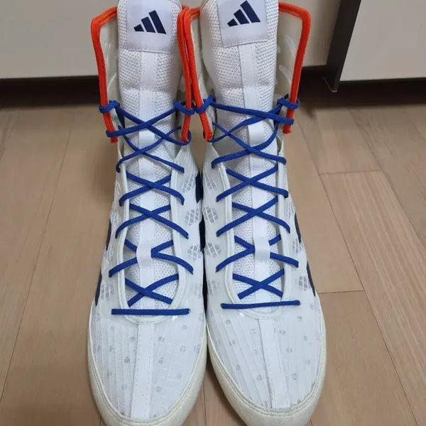 [BUNJANG] Adidas Box Hog 4 Boxing Shoes Size 265 / 아디다스 복서호그4 복싱화 265 거의 새상품 (1회 시착)