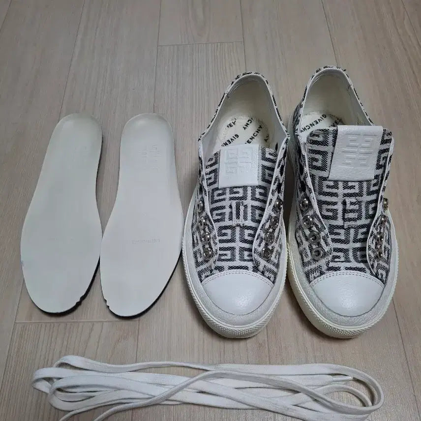 [BUNJANG] Givenchy 4G City Low-Top Sneakers Size 36 / (정품) 지방시 4G 시티 로우탑 스니커즈 36