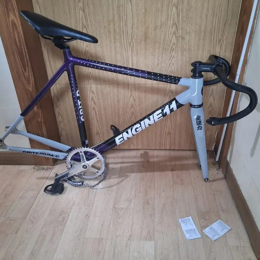 [BUNJANG] Engine11 Eggplant Track Bike - Grey (Near Mint) / 엔진11 에그플랜트 그레이 무하자급 반차 판매/대차콘스탄틴언노운룩위아위스쓰나미짚코리마마빅