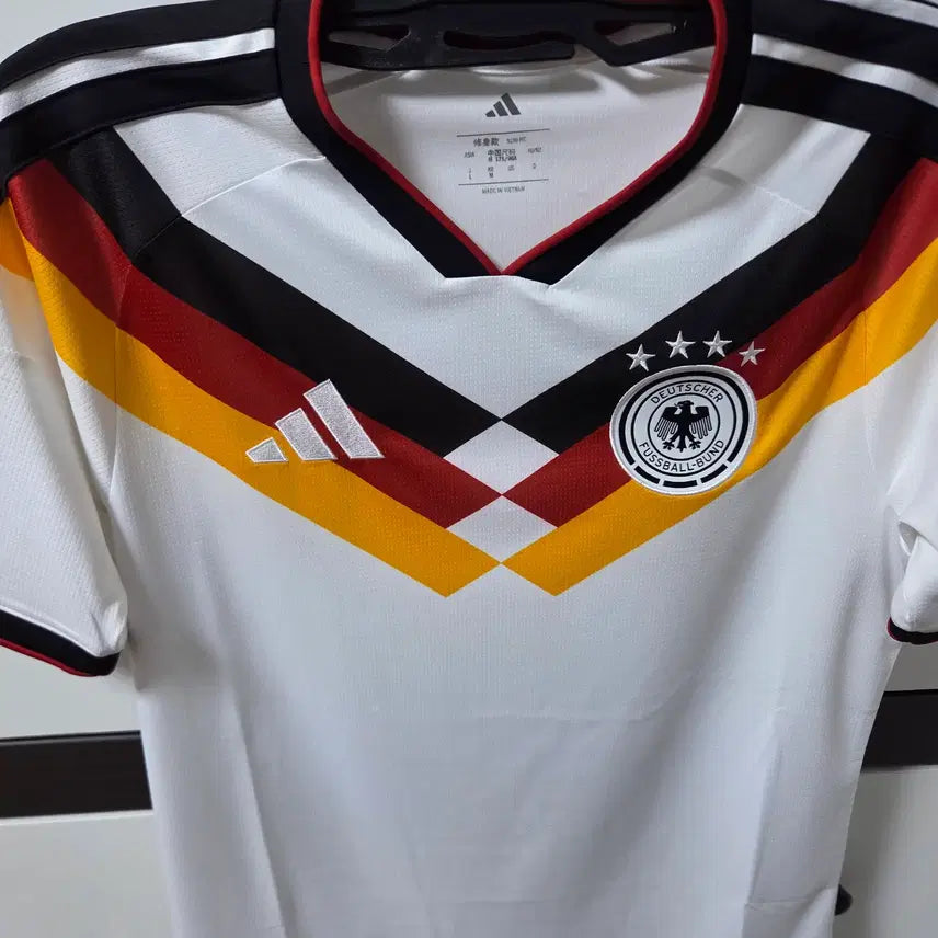 [BUNJANG] Germany 2026 Home Jersey Uniform (M) / 독일 26 홈 저지 유니폼(M)