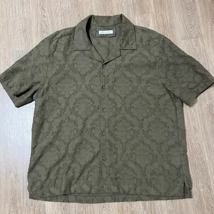 [BUNJANG] Zara Pattern Short Sleeve Shirt Olive L / 자라 패턴 반팔 셔츠 올리브