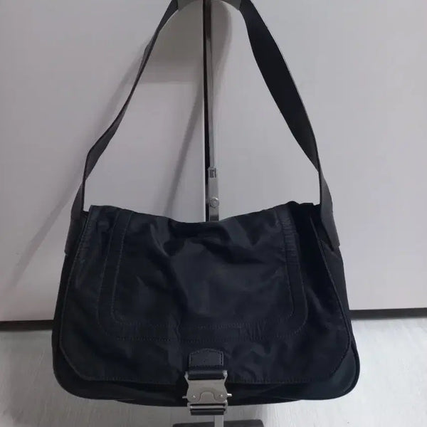 [BUNJANG] Matin Kim Lightweight Nylon Tote Bag Shoulder Bag / (특가정리) 마뗑킴 초경랑 나일론 패브릭 토트백 겸 숄더백