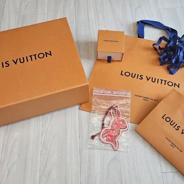 [BUNJANG] Louis Vuitton Shopping Bag Box Set / 루이비통 쇼핑백 박스 등