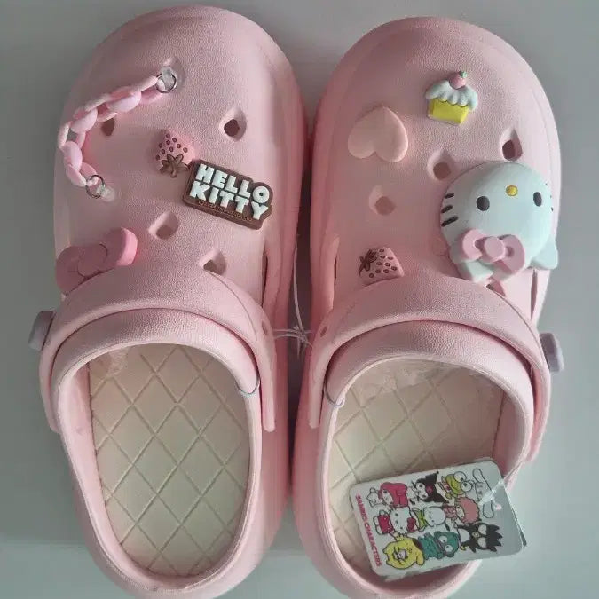 [BUNJANG] Sanrio Hello Kitty Crocs Style Sandals (Pink, 250mm) / 새상품 산리오 키티 크록스 슬리퍼 샌들 여름 250mm
