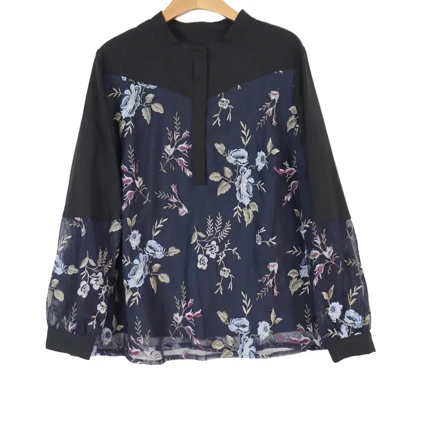 [BUNJANG] Callarus Flower Embroidered Lace Blouse (Navy, LL) / Callarus 플라워 자수 레이스 블라우스 LL 새상품 시스루