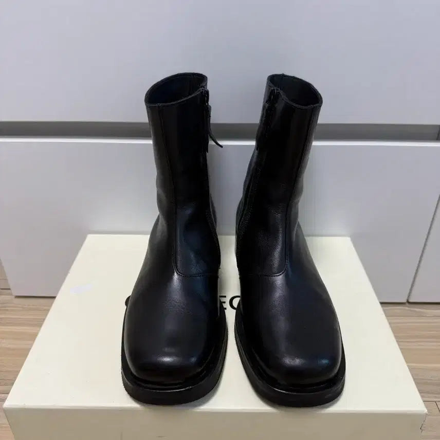 [BUNJANG] Our Legacy Camion Black Boots / Our Legacy 카미온 블랙 38