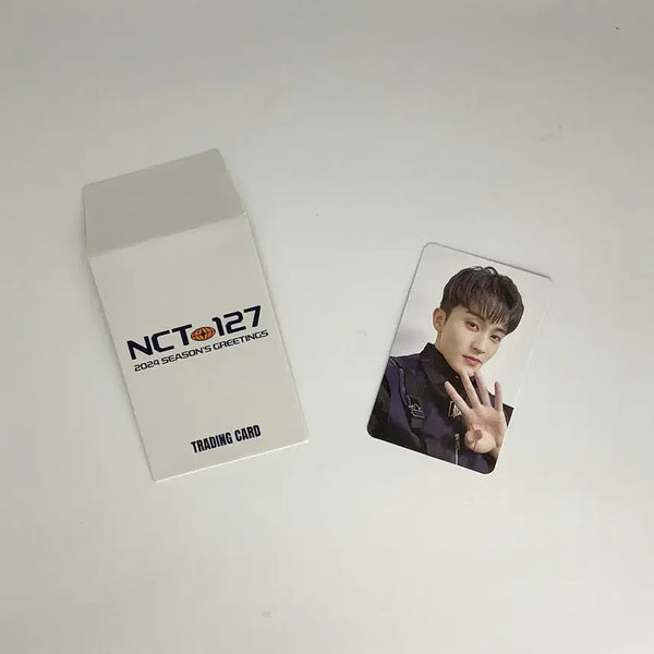 [BUNJANG] NCT 127 Mark 2024 Season's Greetings Photocard B_2 / 엔시티127 마크 2024 시즌그리팅 포토카드 B_2 NCT 127 MARK 2024 SEASON'S GREETINGS PHOTOCARD B_2