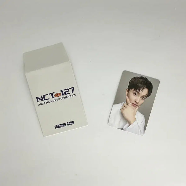 [BUNJANG] NCT 127 Mark 2024 Season's Greetings Photocard B_1 / 엔시티127 마크 2024 시즌그리팅 포토카드 B_1 NCT 127 MARK 2024 SEASON'S GREETINGS PHOTOCARD B_1