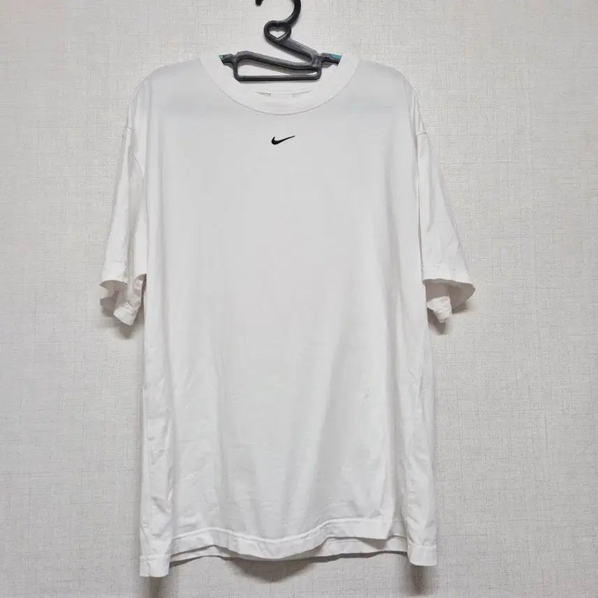 [BUNJANG] Nike White Short Sleeve T-Shirt M Size / 나이키 반팔 티셔츠