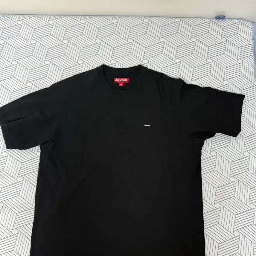 [BUNJANG] Supreme Small Box Logo T-Shirt Black (L) / 슈프림 스몰박스로고 반팔티 L사이즈