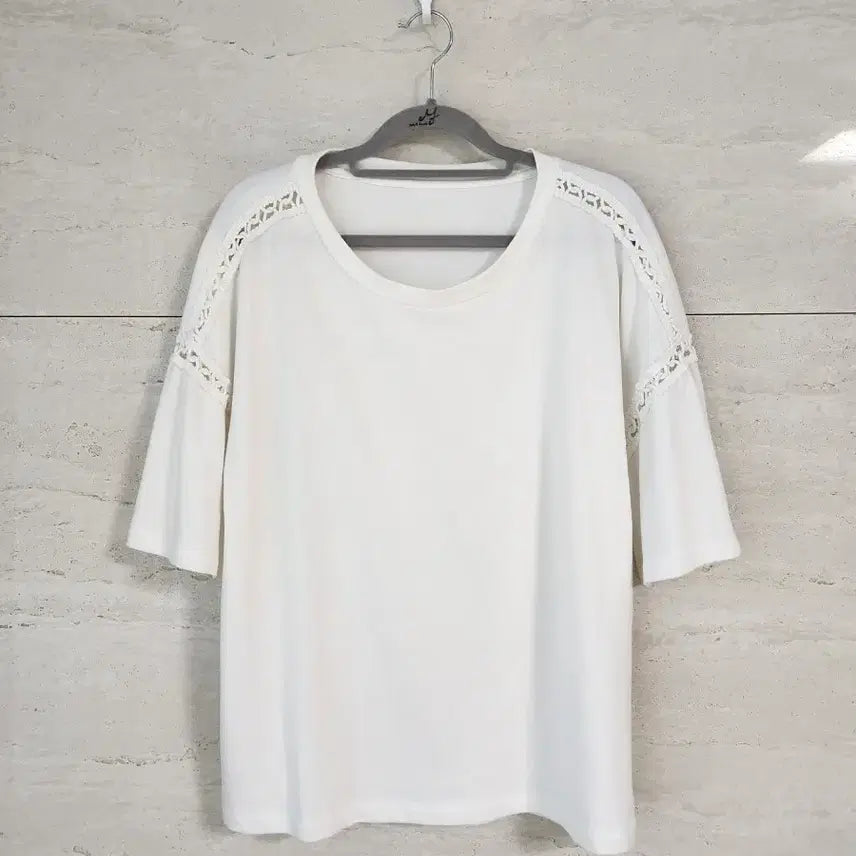 [BUNJANG] JCONIC White Lace T-shirt / 제이코닉 화이트 레이스 티셔츠
