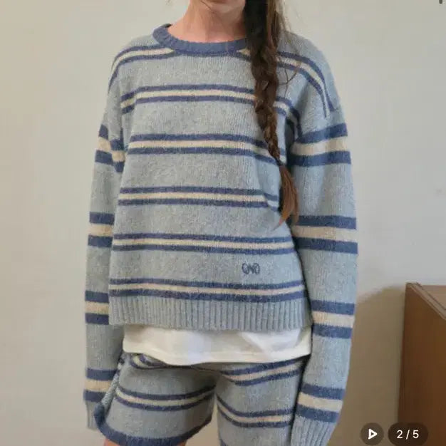 [BUNJANG] Our Nostalgia Stripe Knit Light Blue / 아우어노스텔지아 스트라이프 니트 라이트 블루