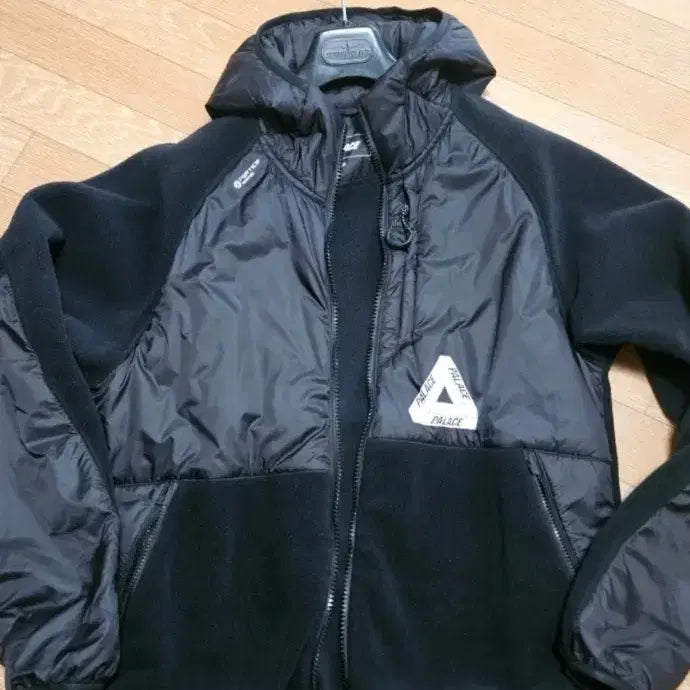 [BUNJANG] Palace Hooded Jacket / 팔라스 자켓 후드